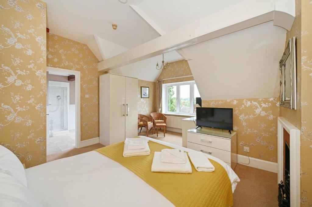 Forest Side Guesthouse Lyndhurst Bagian luar foto